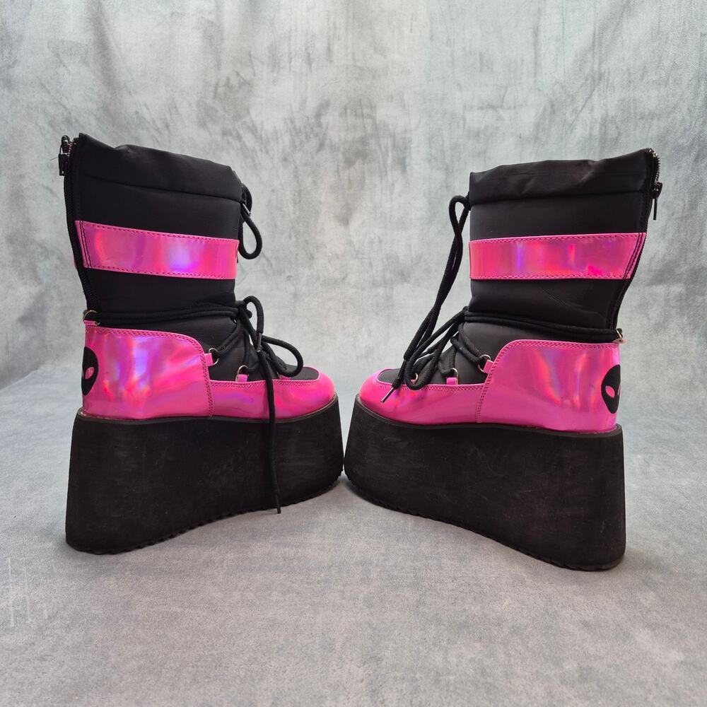 YRU Qronic Holographic Goth Punk Festival Rave Pink Platform Winter Boot Size 7 - Picture 5 of 9